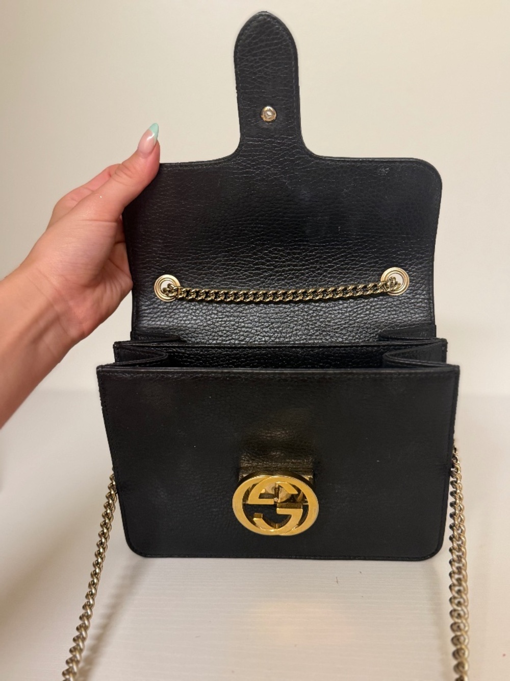 Gucci Black Leather Interlocking Crossbody